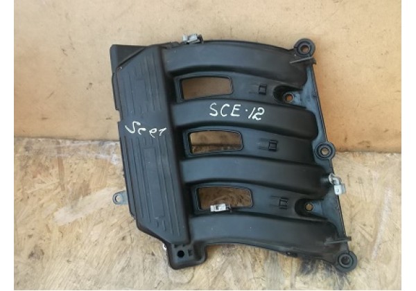 колектор впускний Renault 1.8, 2.0 16 V, 8200125684